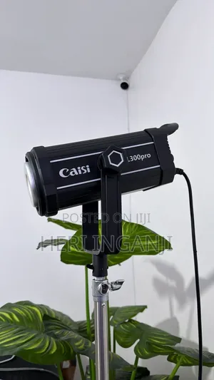 Caisi L300 Video Light 300 Watts