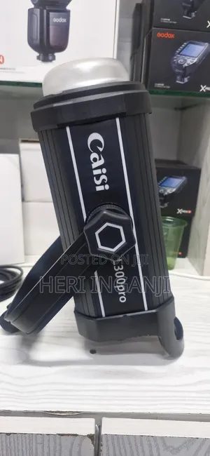 Caisi L300 Video Light 300 Watts