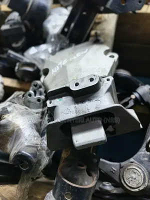 Engine Mount for Nissan Note New Model