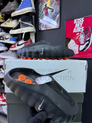 Nike Mind 001 Mules