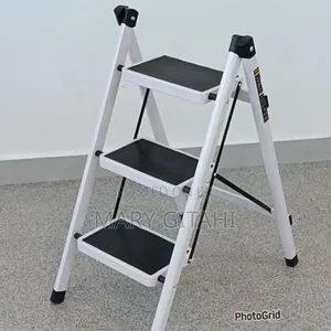 3layer Metallic Ladder Black White Colour