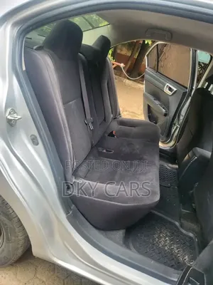 Toyota Axio 2015 Silver