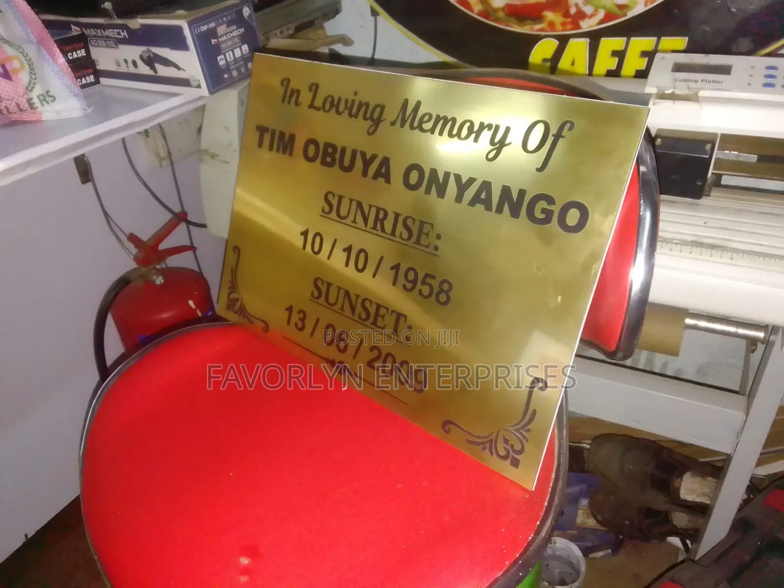 Custom 2d Signage