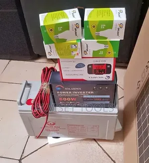 Solarmax Battery, Inverter and Controller