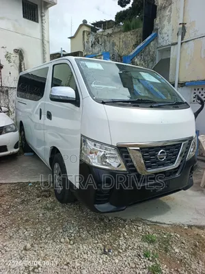 Nissan Caravan (Urvan) 2019 White