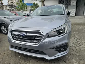Subaru Legacy 2019 Silver