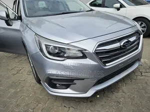 Subaru Legacy 2019 Silver
