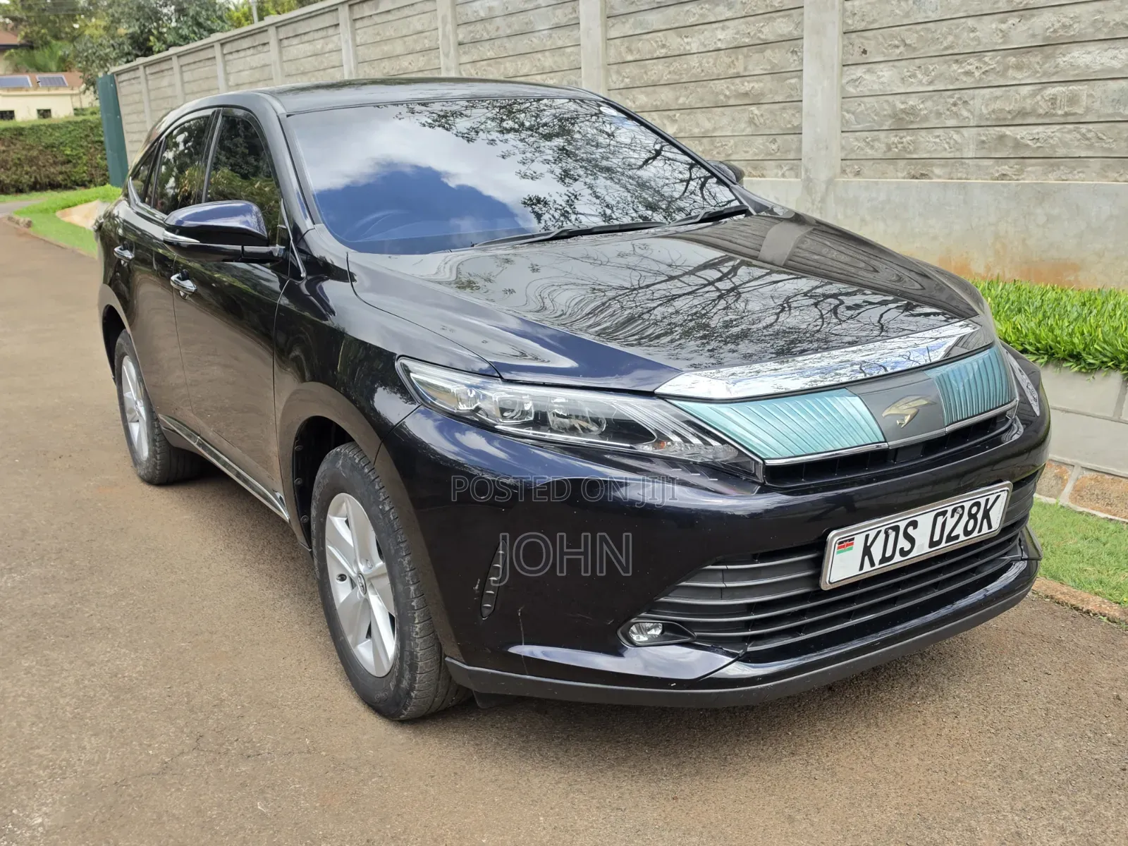 Toyota Harrier 2017 Black