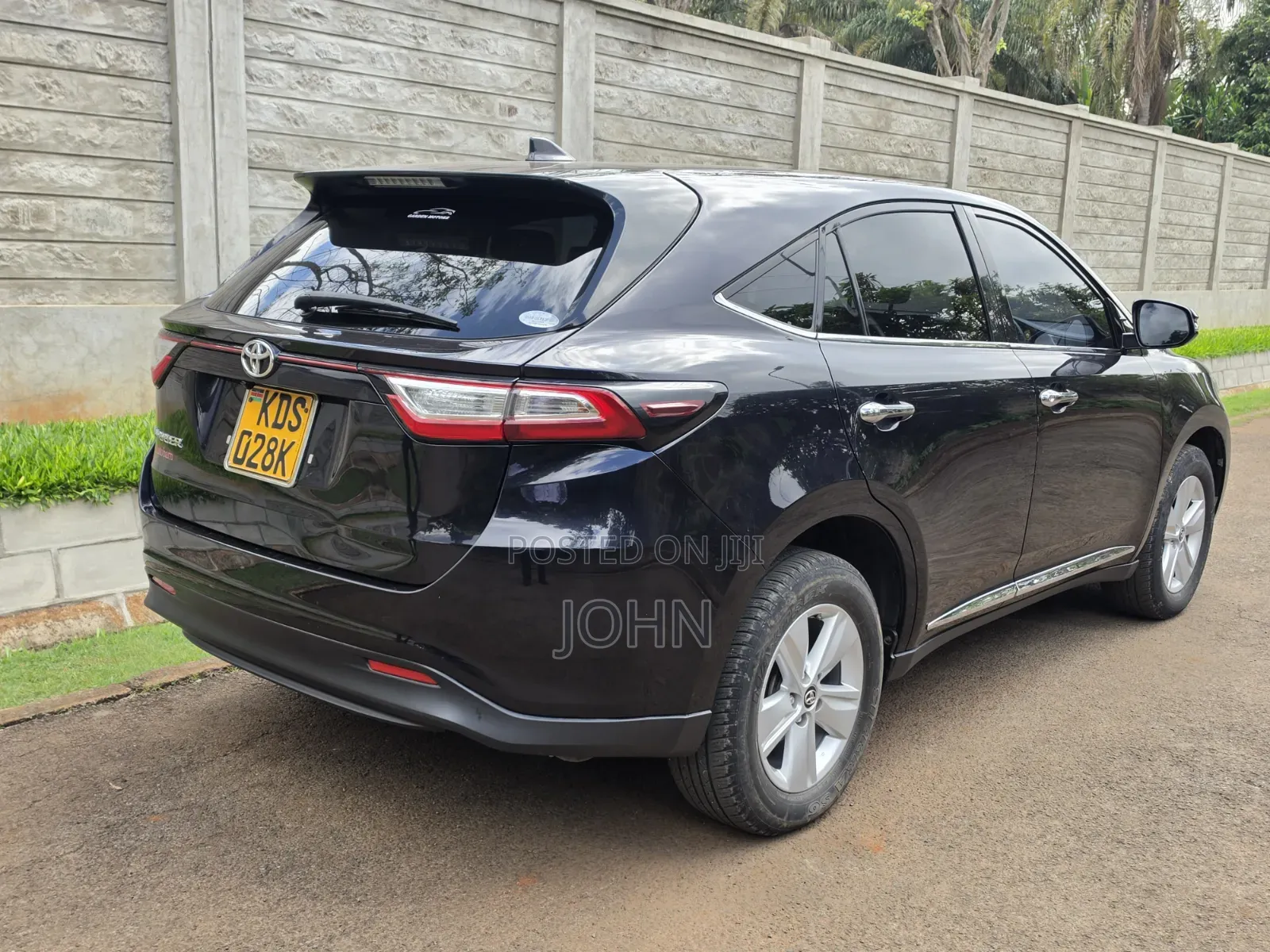 Toyota Harrier 2017 Black