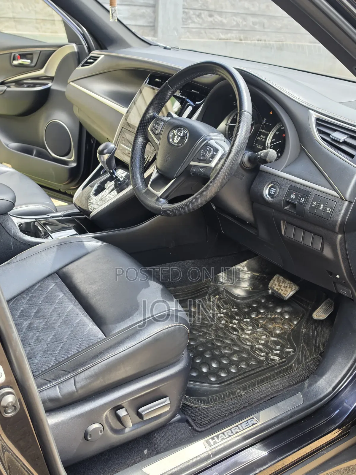 Toyota Harrier 2017 Black