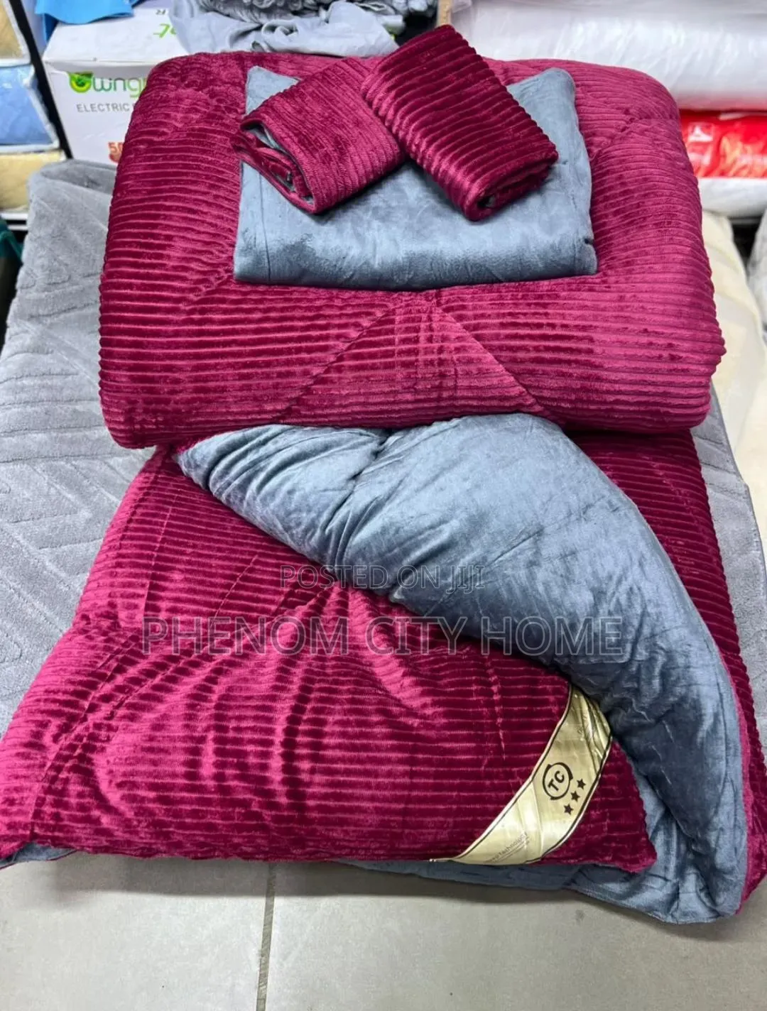 Soft Warm Velvet Duvet Sets Available