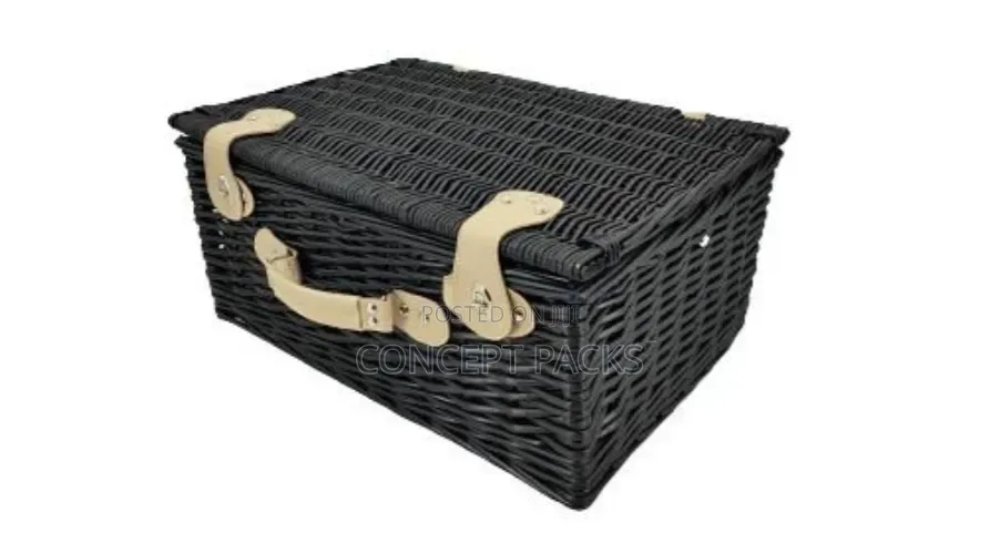 Picnic Basket For 4 People (Black) Code: Size: 46x33x21cm