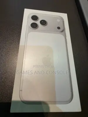 New Apple iPhone 17 Pro Max 256 GB Silver