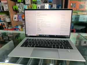 Laptop HP EliteBook x360 1030 G7 16GB Intel Core i7 SSD 256GB