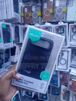 Ip Air Water-Resistant Case