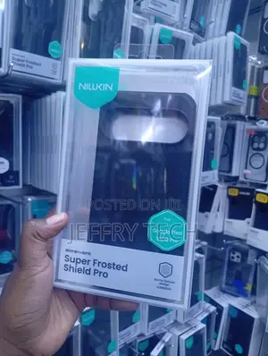 Google Pixel 10/10 Pro Comfortable Sense of Touch and Elegant Case