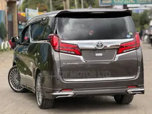 Toyota Alphard 2.5 Petrol FWD 2019 Brown