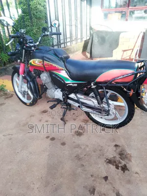 Honda CB 2021 Red