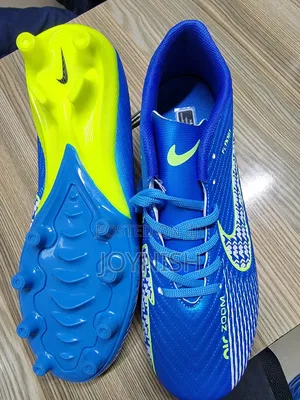 Flyknit Football Shoel