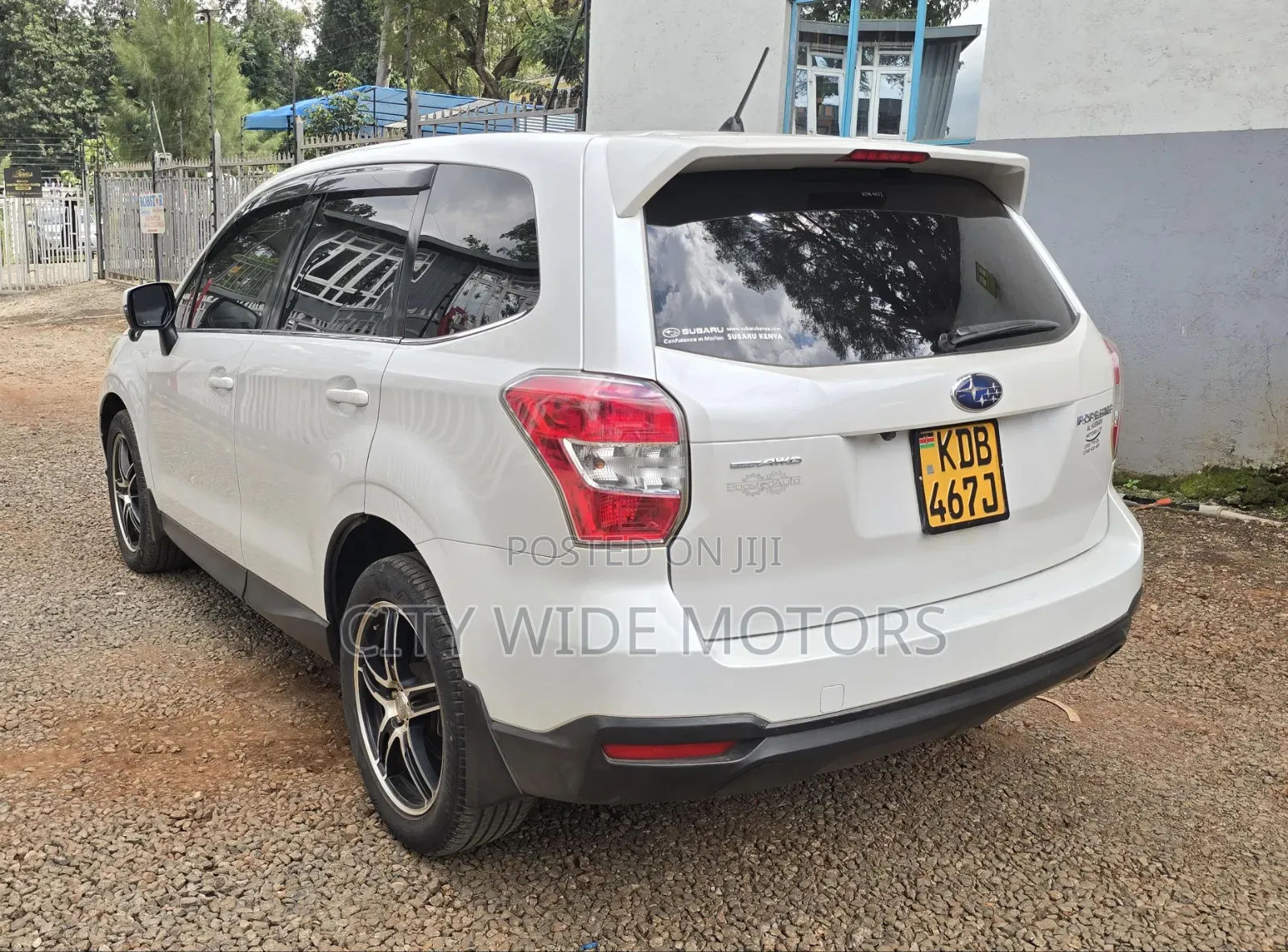Subaru Forester 2014 Pearl