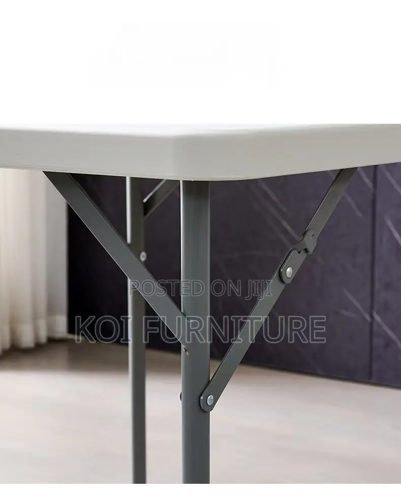 Camping Table : Melody Moulded Plastic Foldable Table