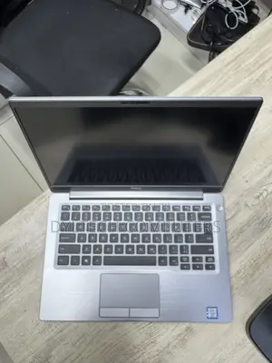 Laptop Dell Latitude 7400 8GB Intel Core i7 SSD 256GB
