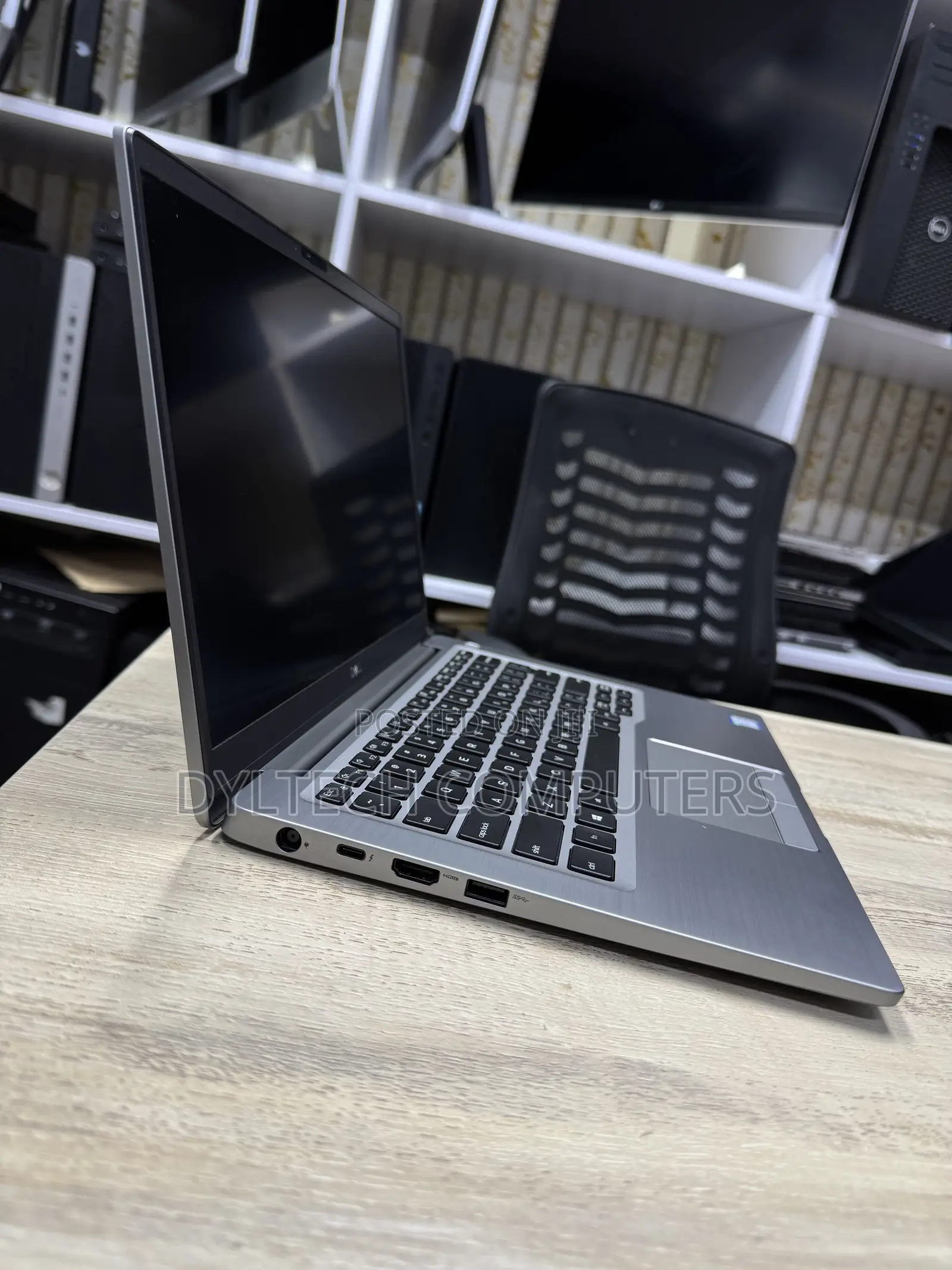 Laptop Dell Latitude 7400 8GB Intel Core i7 SSD 256GB