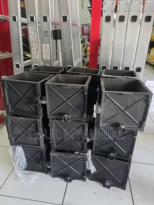 Heavy Duty Cube Moulds Available
