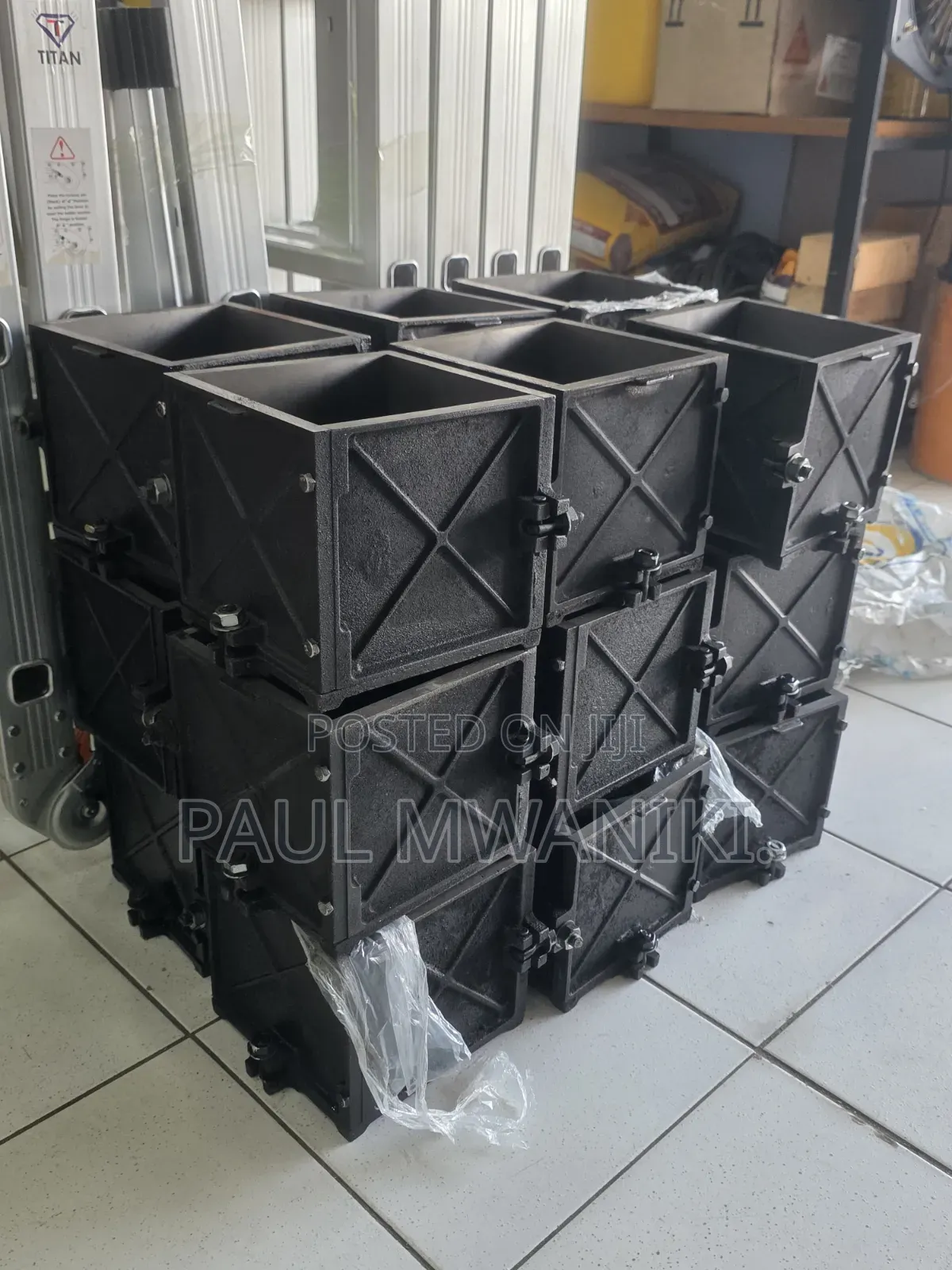 Heavy Duty Cube Moulds Available