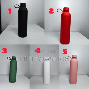 750 Ml Unbreakable Flask Keeps Hot and Cold for Long Hours