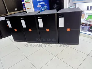 Speakers JBL
