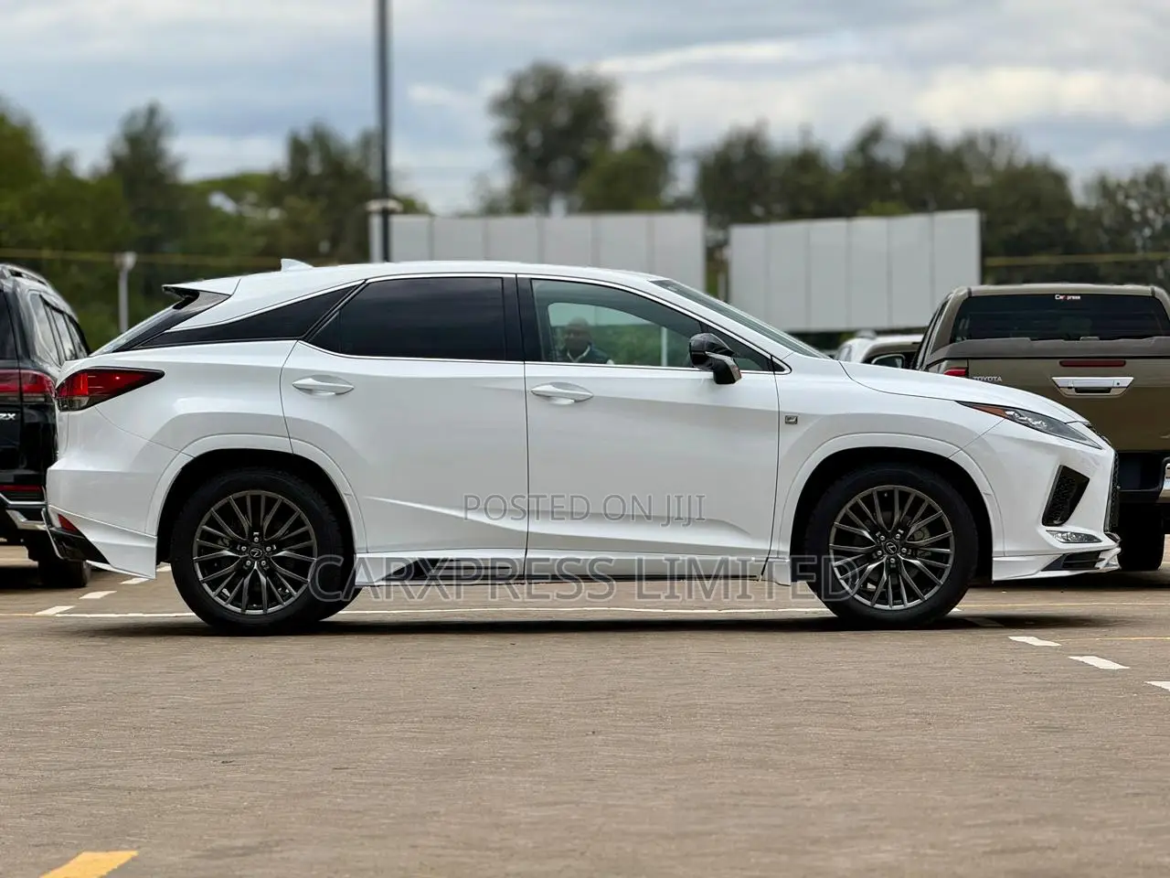 Lexus RX 300 4WD 2019