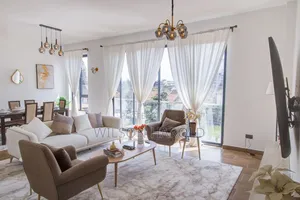4bdrm Apartment in Akiba, South C for sale