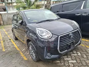 Toyota Passo 2019 Black
