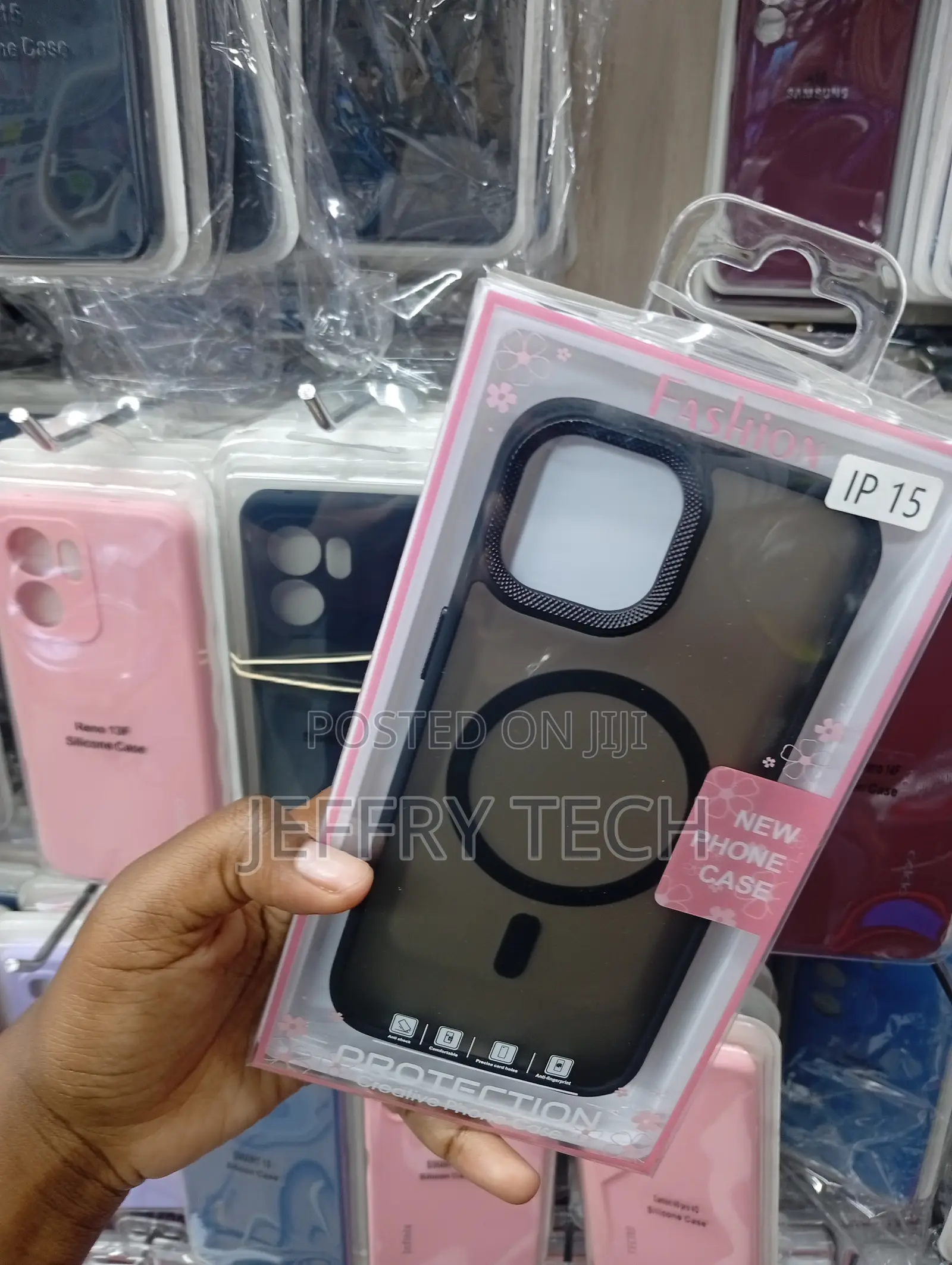 iPhone 15 Shockproof Clear Luxe Case