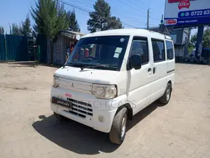 Mini Mini 2014 White