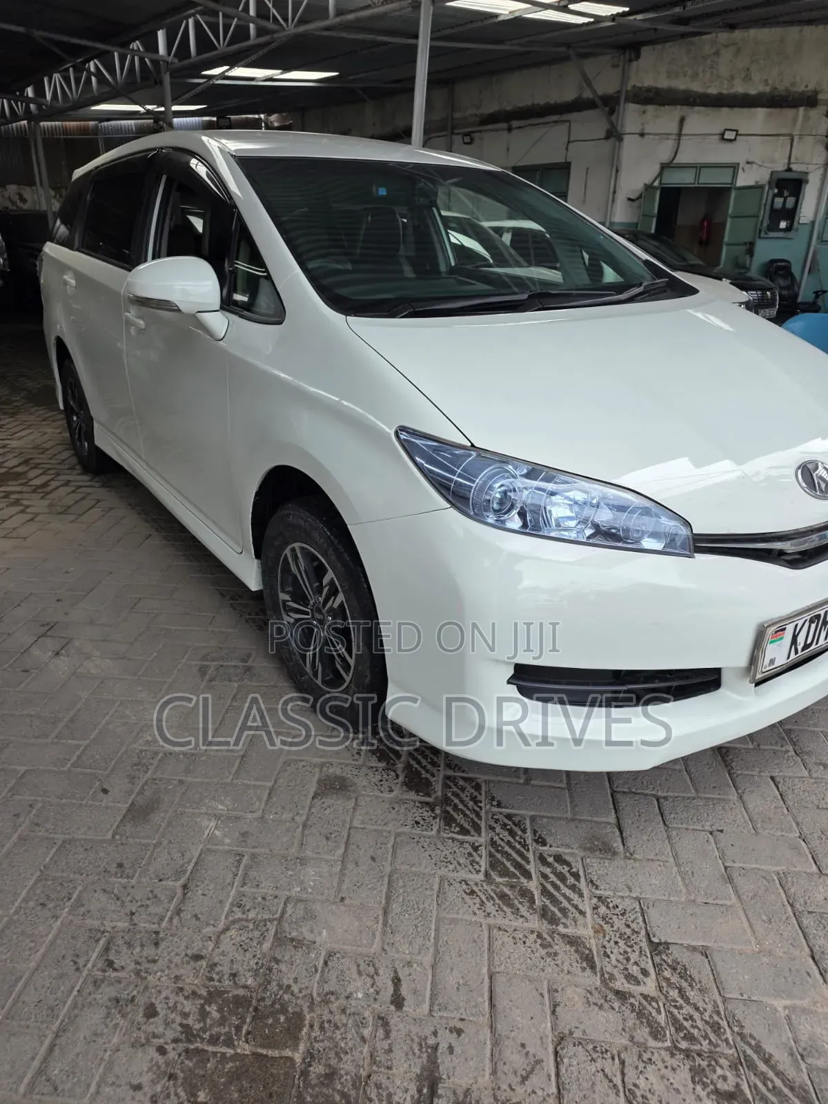 Toyota Wish 2016 White