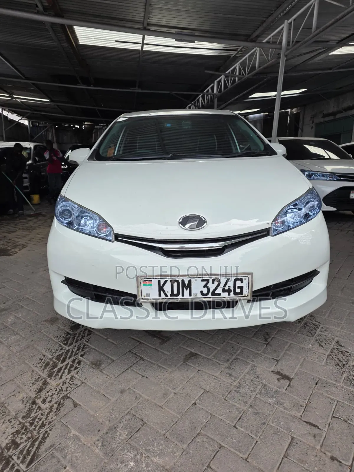 Toyota Wish 2016 White