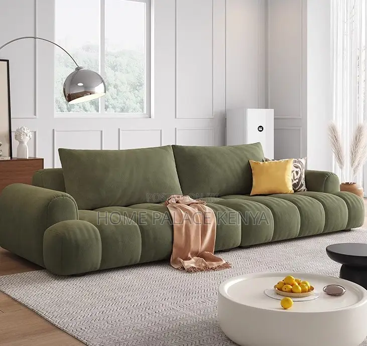 Bubble Sofa: Elegant 3-Seater Sectional Sofa With Tufted Design