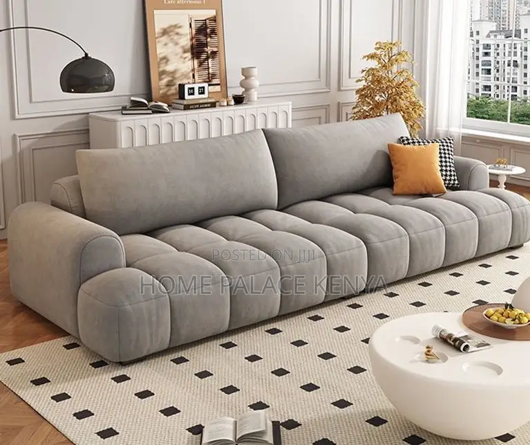 Bubble Sofa: Elegant 3-Seater Sectional Sofa With Tufted Design