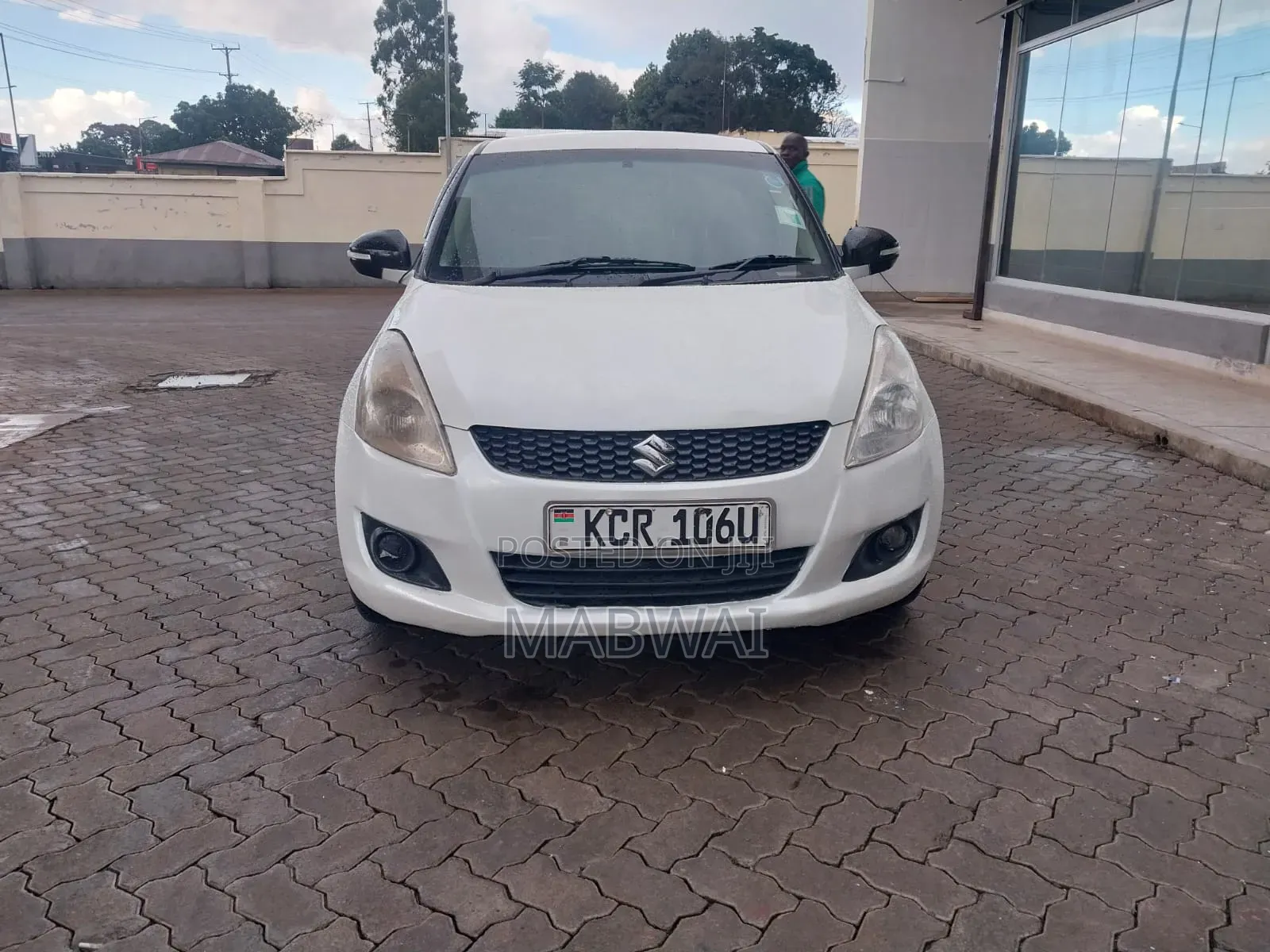 Suzuki Swift RS 2011 White