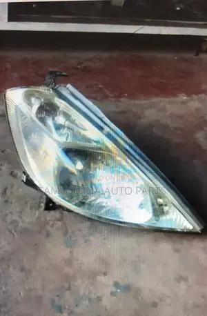 Headlight Nissan Teana Xenon