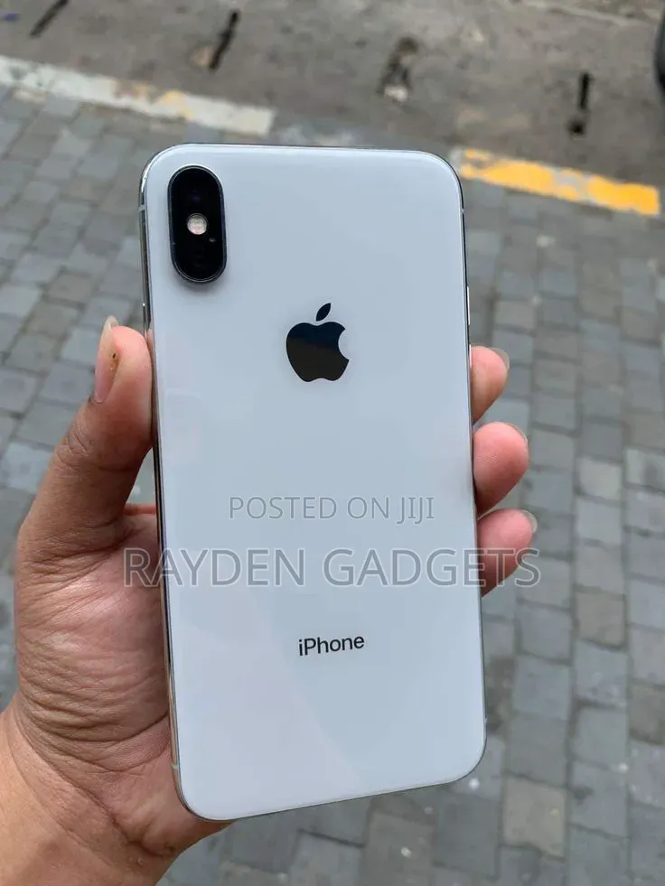 New Apple iPhone X 64 GB White