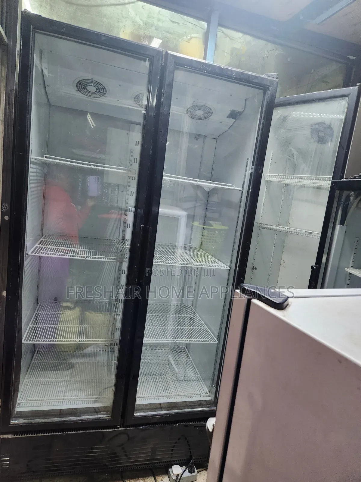 Mirror 2 Door Display Fridge