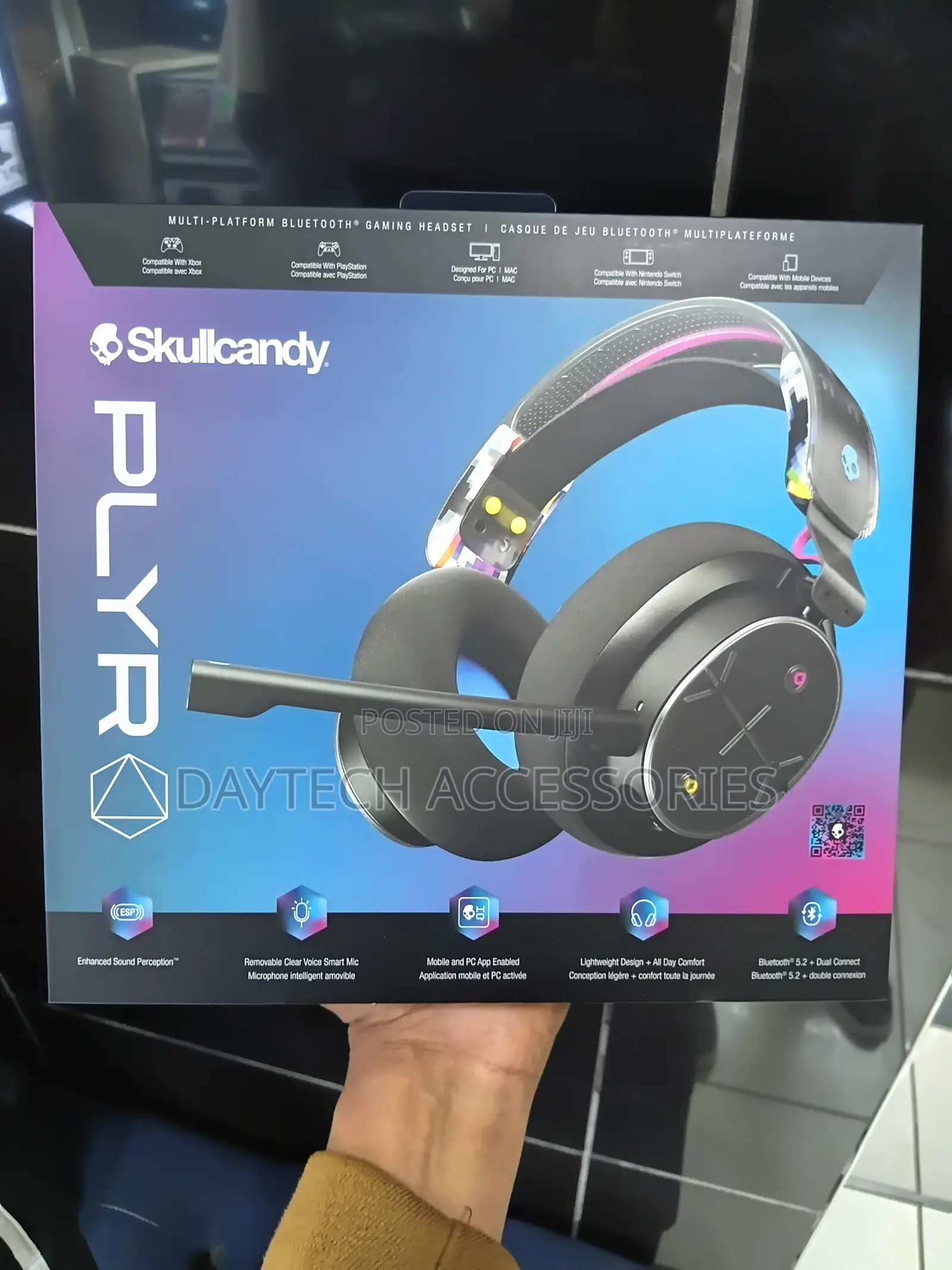This Is a Skullcandy Plyr Multi-Platform Wireless Gaming Headset,