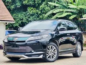 Toyota Harrier 2.0 2019 Matt Black