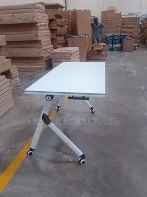 Foldable Computer Desk – Portable Desk for Study and Work
