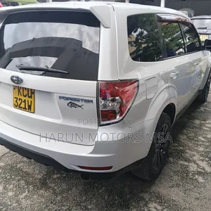 Subaru Forester 2012 White