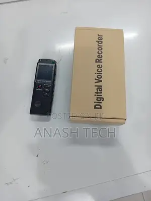 Digital Voice Recorder (16 Gb) With Accessories.