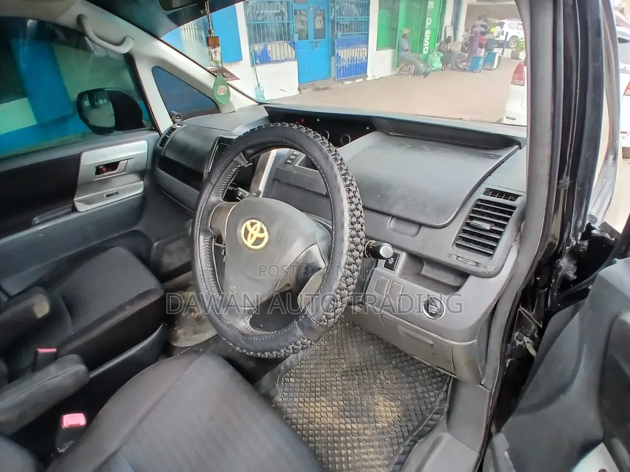 Toyota Voxy 2009 Black